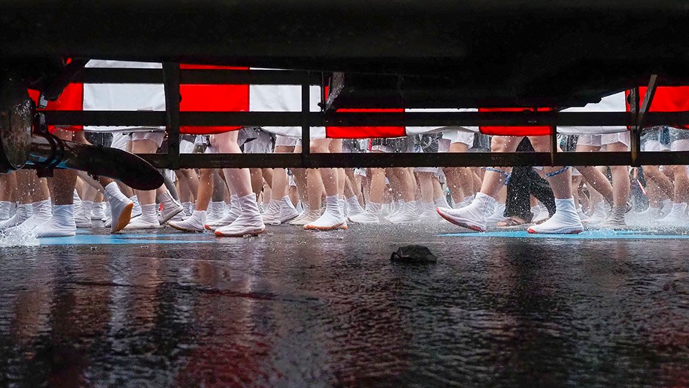 水かけ祭りの足音